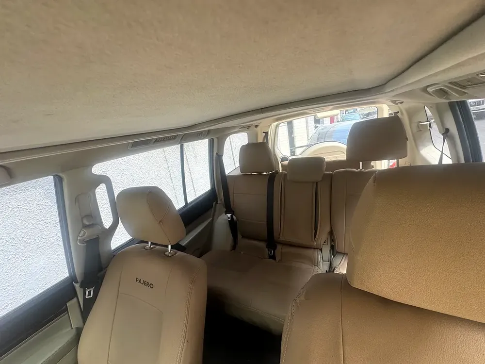 Mitsubishi Pajero GLS 2011 | GCC Specs | Well Maintained - Image 9
