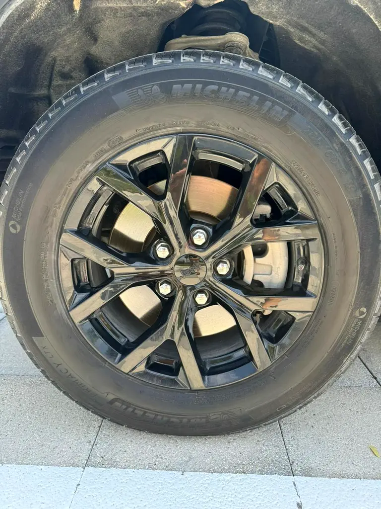 For Sale: 2024 Jeep Grand Cherokee Laredo (Excellent Condition) - Image 13