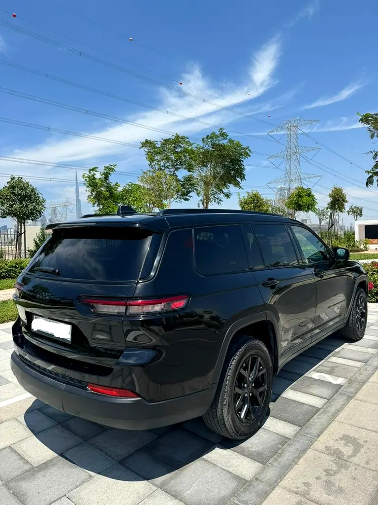 For Sale: 2024 Jeep Grand Cherokee Laredo (Excellent Condition) - Image 5