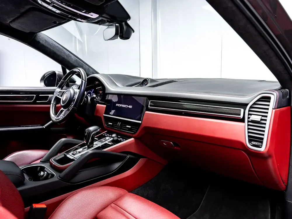 BUY NOW, PAY 2027 | THE BLACKLINE STANDARD | 12 Month Blackline Warranty, GCC - Image 13
