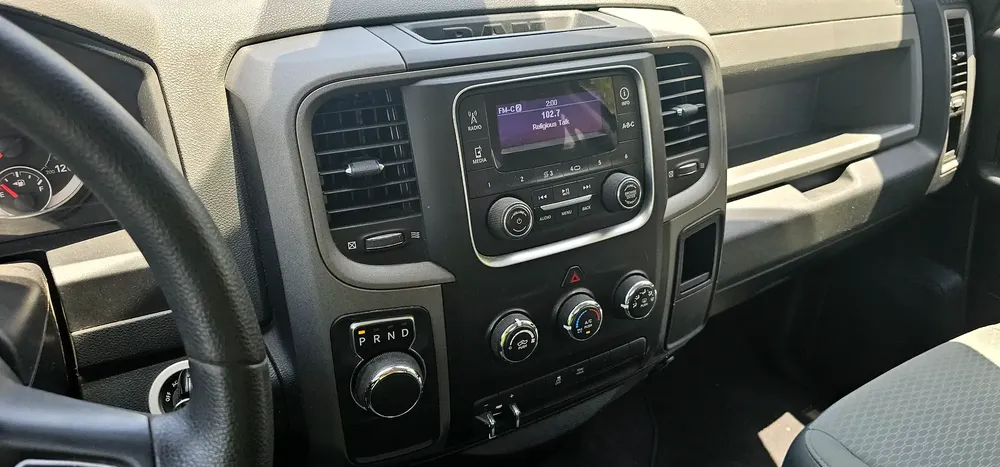 2016 Dodge Ram 1500 Laramie - American Specs - Image 12