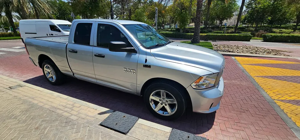 2016 Dodge Ram 1500 Laramie - American Specs - Image 16