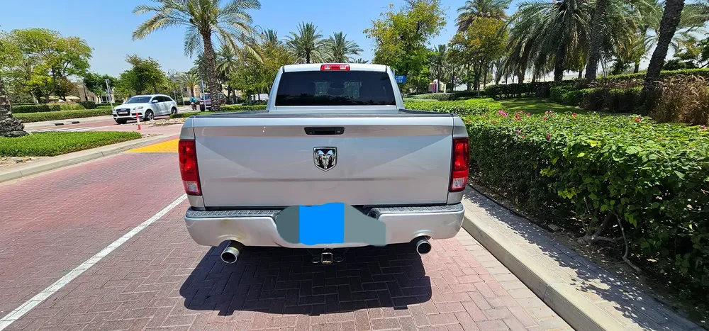 2016 Dodge Ram 1500 Laramie - American Specs - Image 4