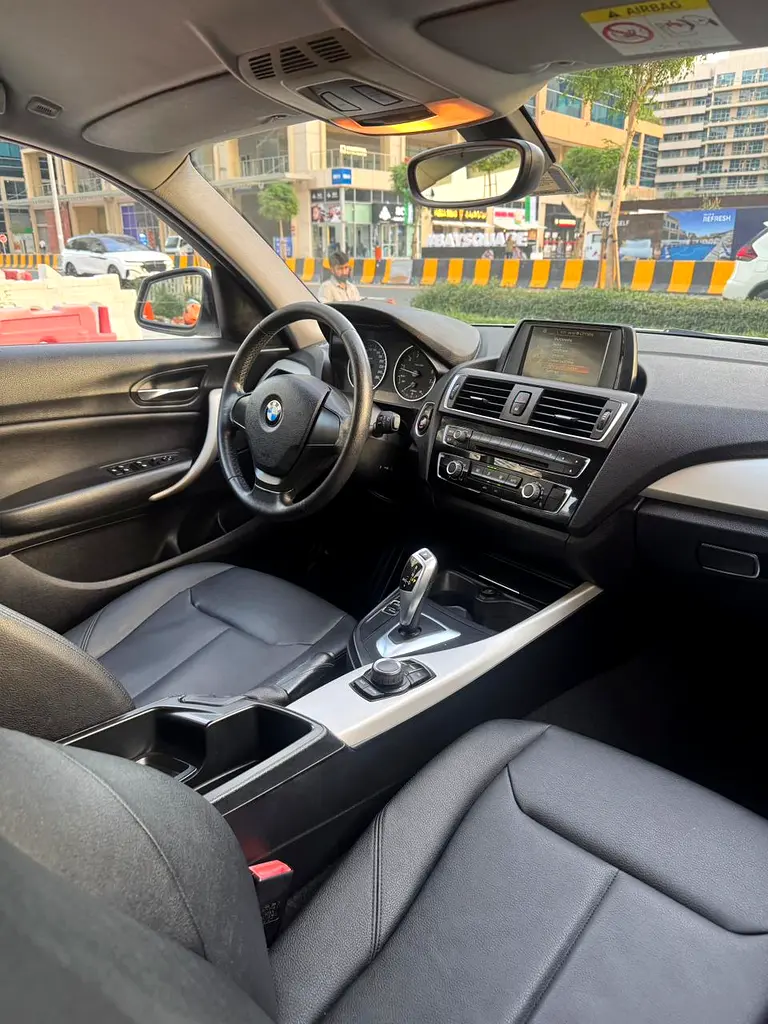 2016 BMW 120i GCC - Image 8