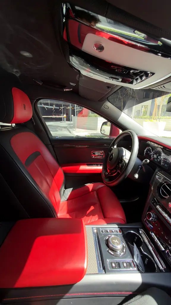 2023 Rolls-Royce Ghost Black Badge | GCC Specs | Ultra Luxury Sedan - Image 10