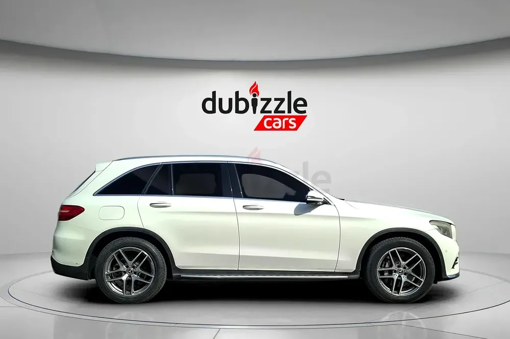 AED 1684/month | 2017 Mercedes-Benz GLC Coupe GLC 250 | GCC Specs | Ref#454193 - Image 4
