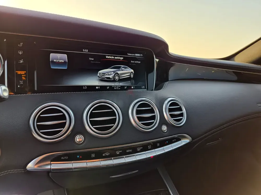 Mercedes-Benz S 63 AMG  2017 Korean Specs - Image 13
