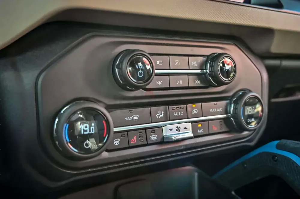 AED 3115/month | 2021 Ford Bronco Wildtrak | GCC Specs | Ref#400000 - Image 15
