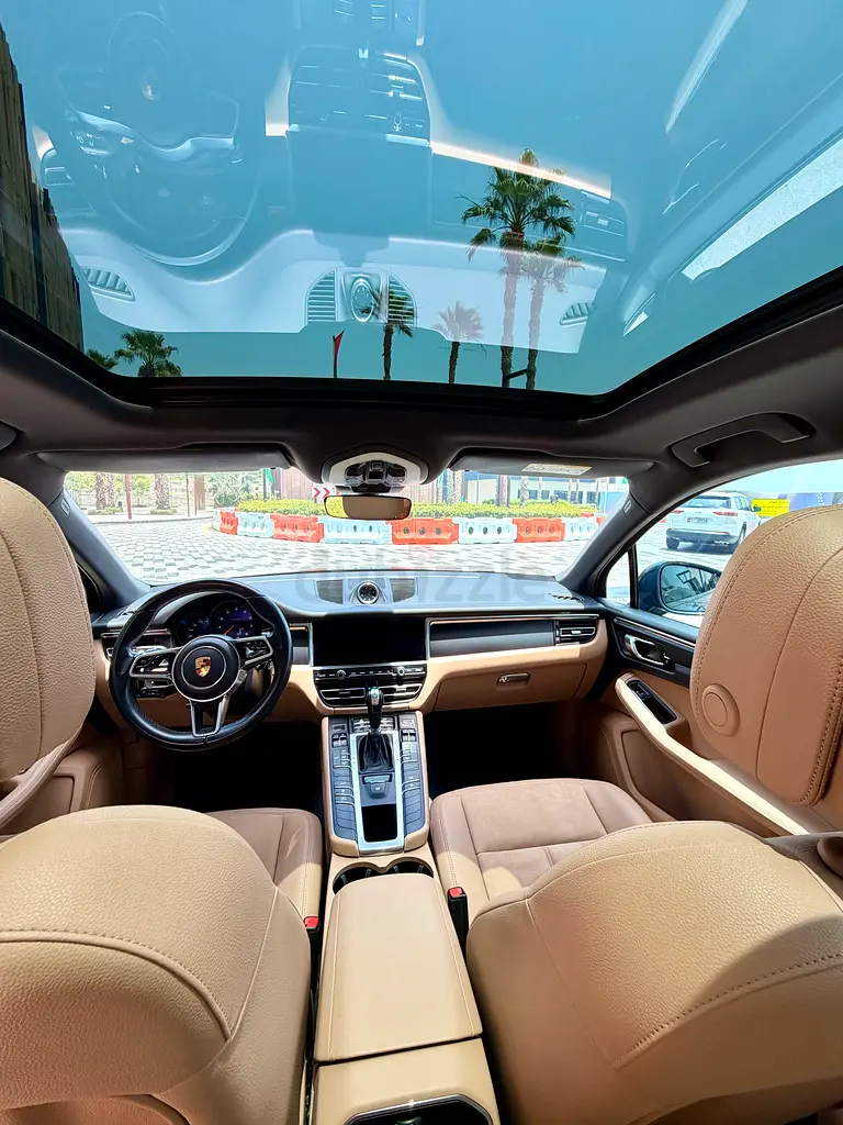 Porsche Macan 2020 — GCC Spec | Full Porsche Service History | Immaculate - Image 10