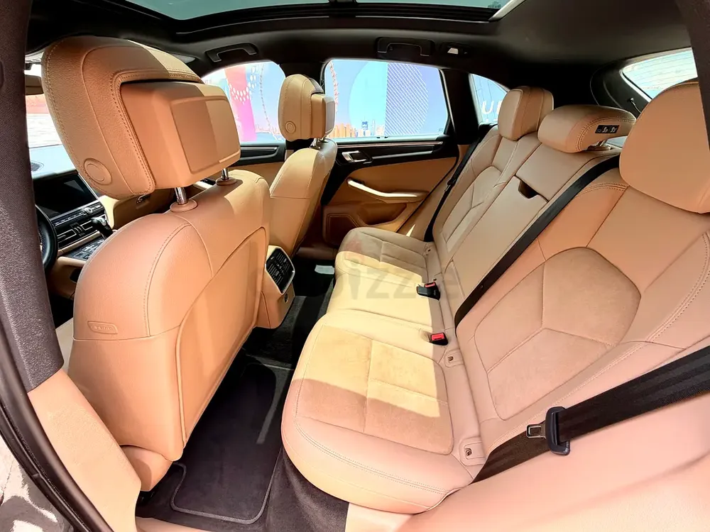 Porsche Macan 2020 — GCC Spec | Full Porsche Service History | Immaculate - Image 9