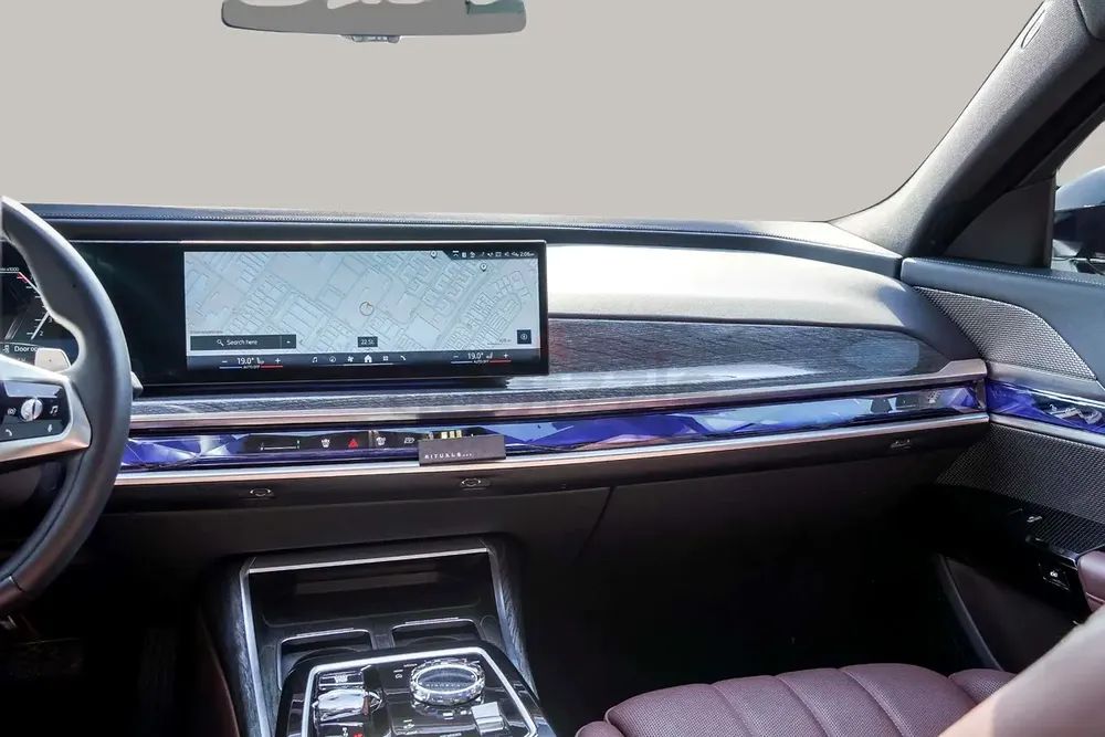 AED 4999/month | 2024 BMW 7-Series 735i | GCC Specs | Ref#394174 - Image 7