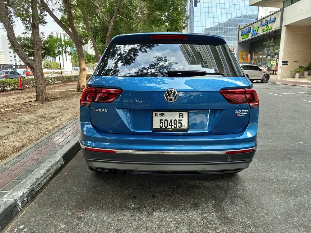 2017 VOLKSWAGEN TIGUAN - FULL OPTIONS - GCC SPECS - FULL SERVICE HISTORY - Image 6