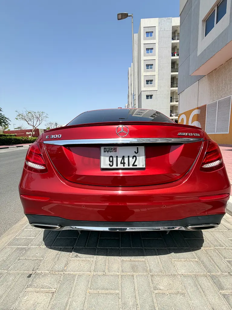 2019 Mercedes-Benz E 300 - American Specs - Pristine Condition - Image 4