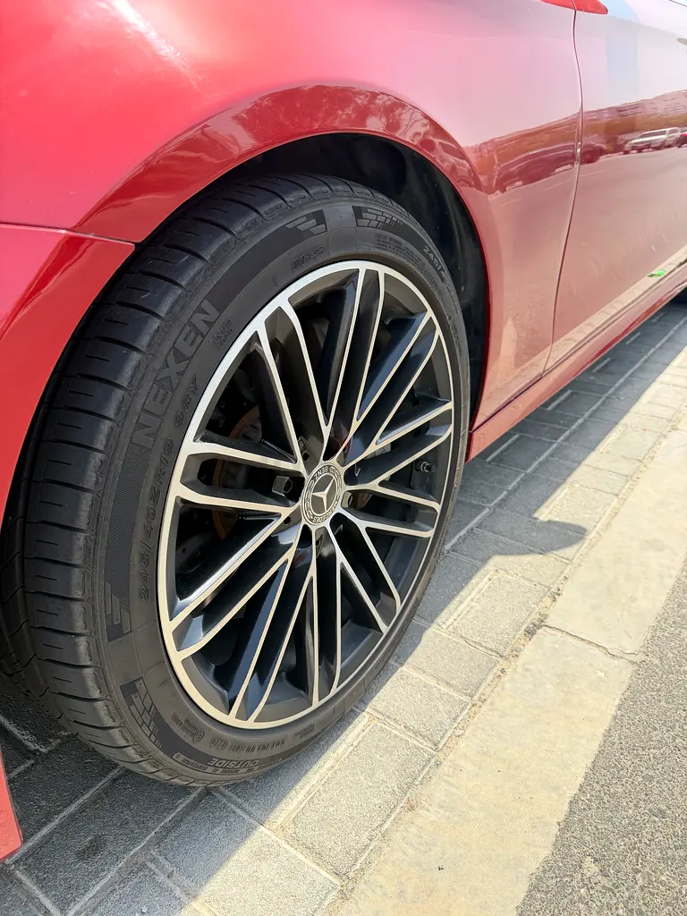 2019 Mercedes-Benz E 300 - American Specs - Pristine Condition - Image 6