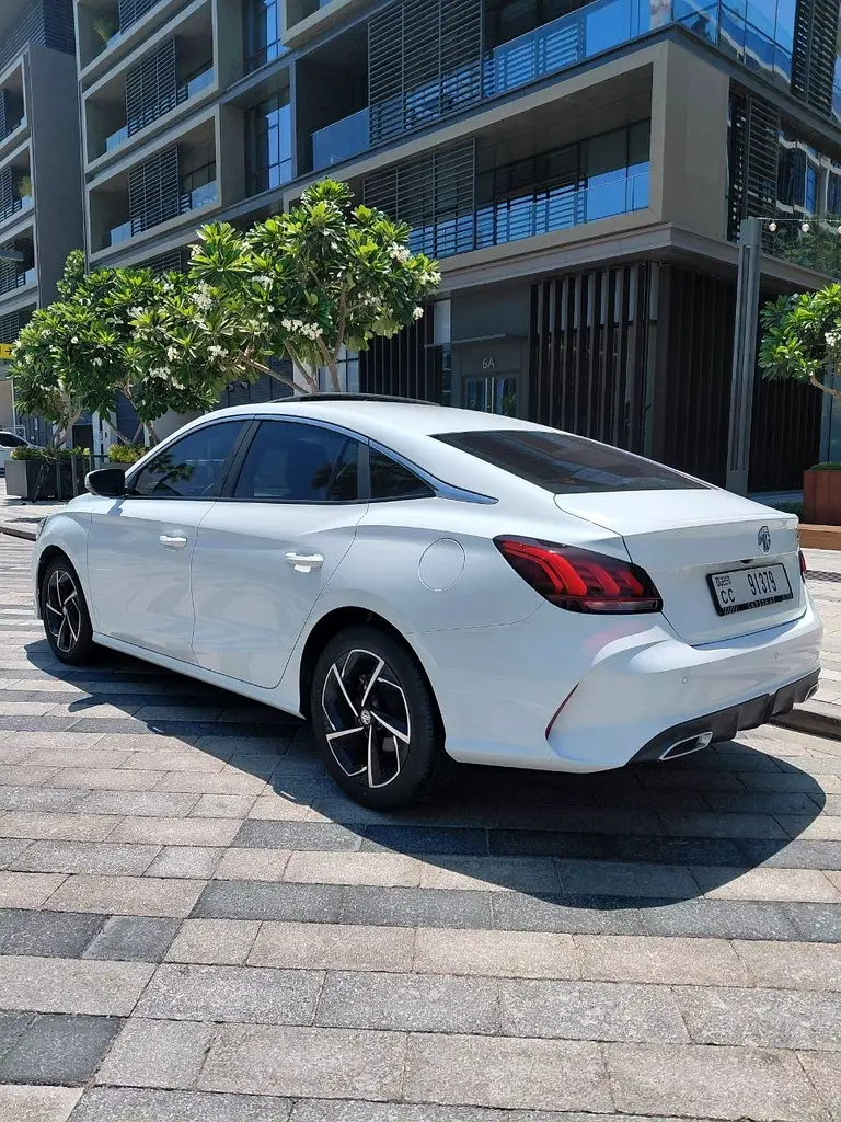URGENT PRICE!!!  MG GT Luxury 2022 GCC Specs - Image 4