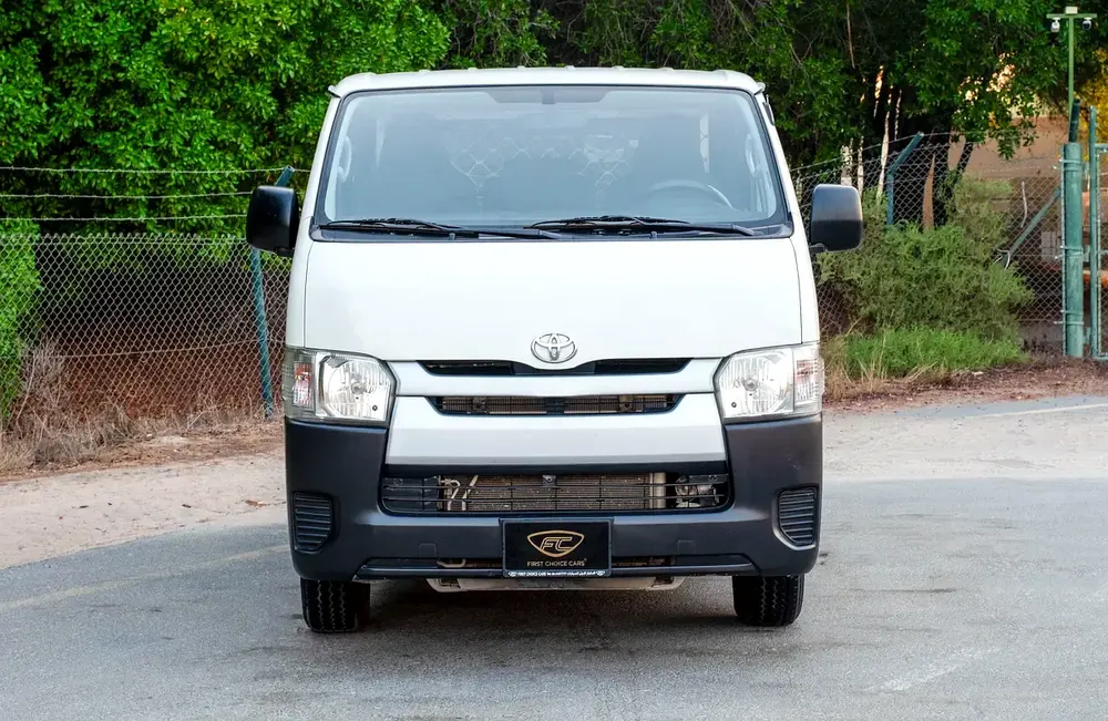 Toyota Hiace Standard Roof | Delivery Van | GCC Specs | Ref#T24064 - Image 5