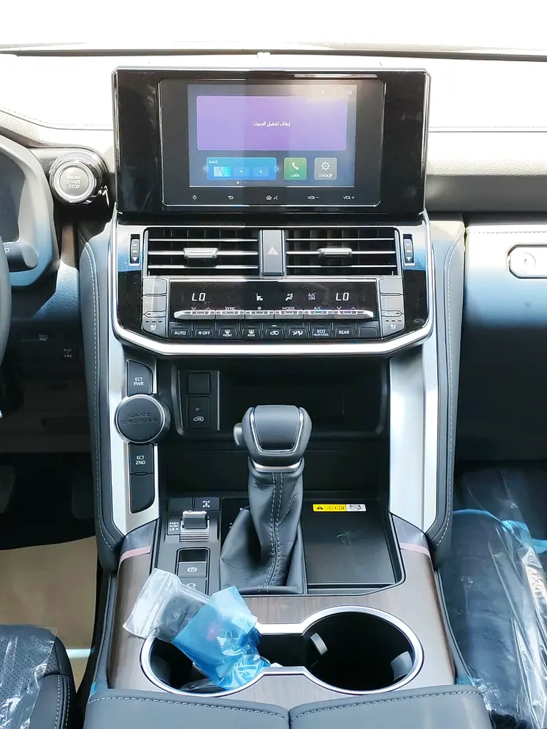 2026 Toyota Land Cruiser LC300 GXR High Option with Sunroof 4.0L V6 Petrol A/T 4WD Export Only - Image 14