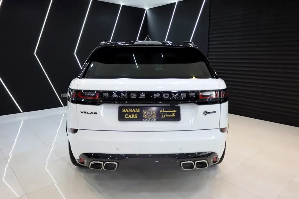 Range Rover Velar SV Autobiography, 2020, Rear-Seat Entertainment, Panoramic Roof, GCC Specs!! - Image 12