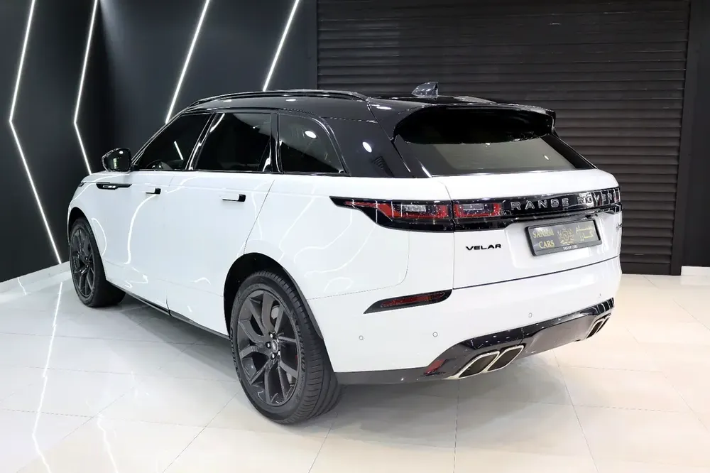 Range Rover Velar SV Autobiography, 2020, Rear-Seat Entertainment, Panoramic Roof, GCC Specs!! - Image 13