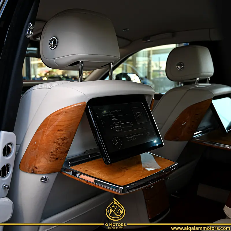 2019 ROLLS ROYCE PHANTOM DONE ONLY 10,000KM GCC - Image 10