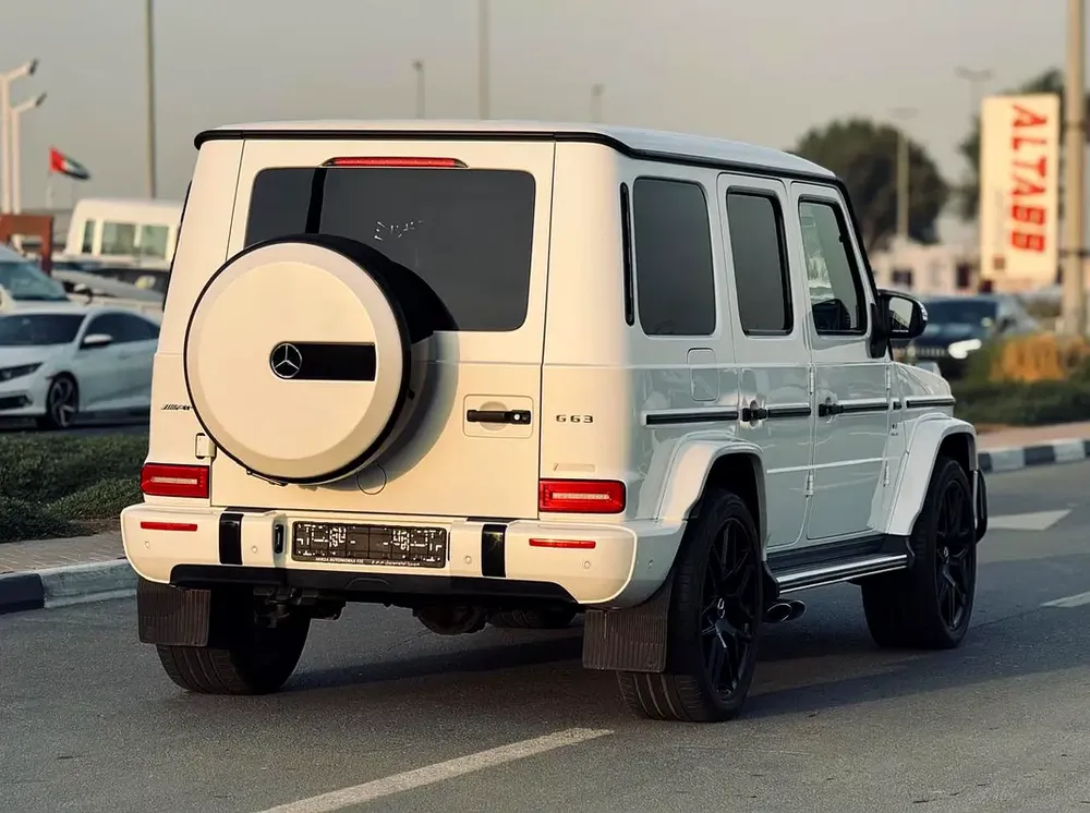 BENZ G63 AMG | 2021 | 27000Kms | RED INTERIOR | MINT CONDITION | FRESH JAPAN IMPORT - Image 8