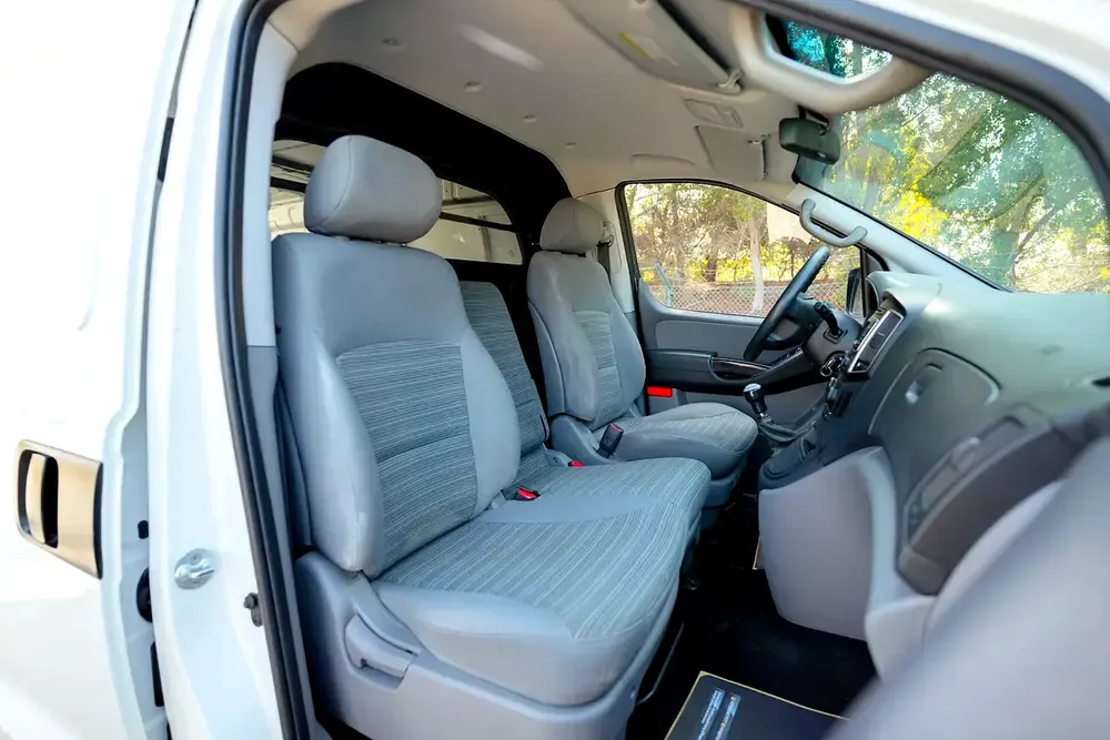 H1 Delivery Van | Manual | GCC Specs | Ref#H89342 - Image 10