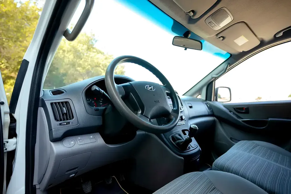 H1 Delivery Van | Manual | GCC Specs | Ref#H89342 - Image 11
