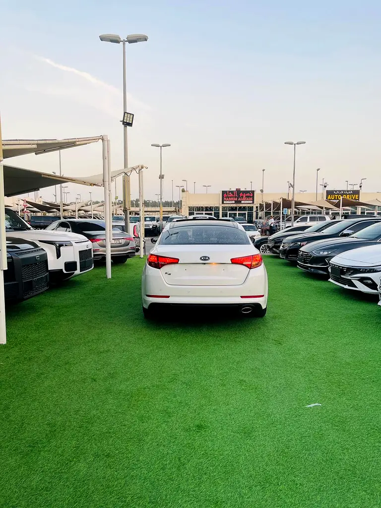 Kia Optima 2010 GCC | Well Maintained | Luxury Sedan | - Image 6