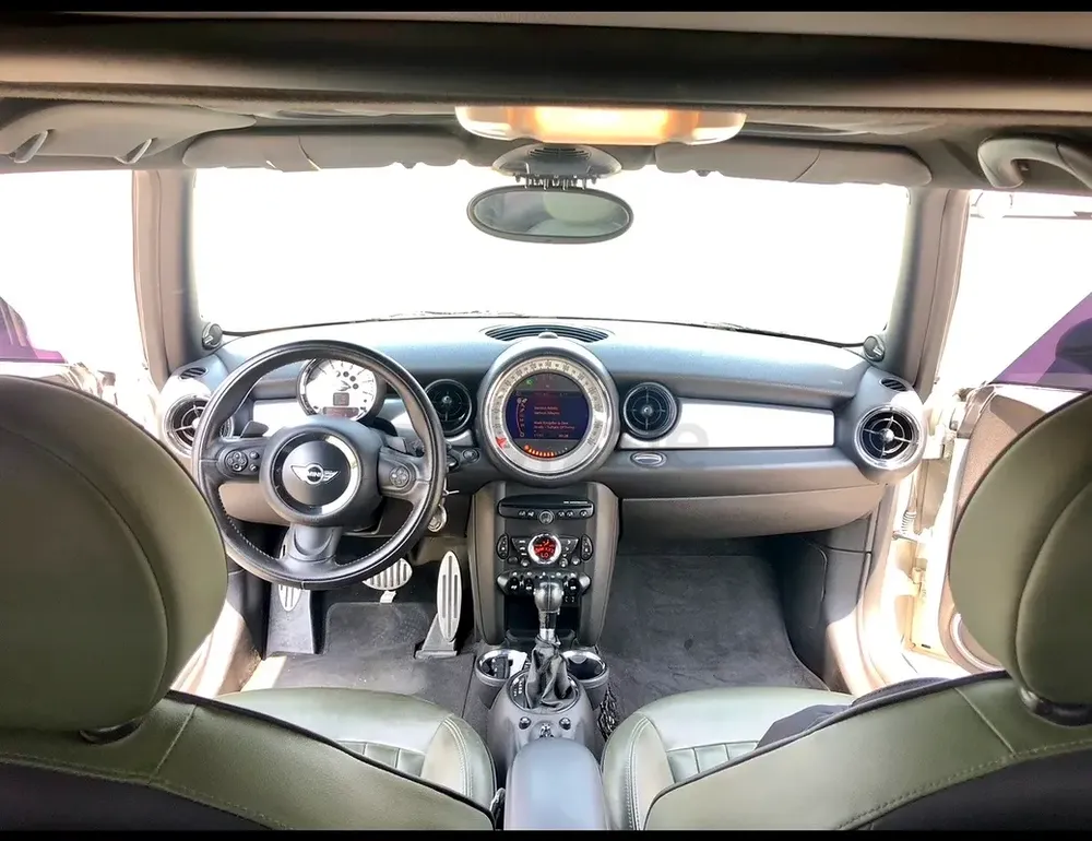 2011 MINI Cooper S - GCC Specs - Image 6