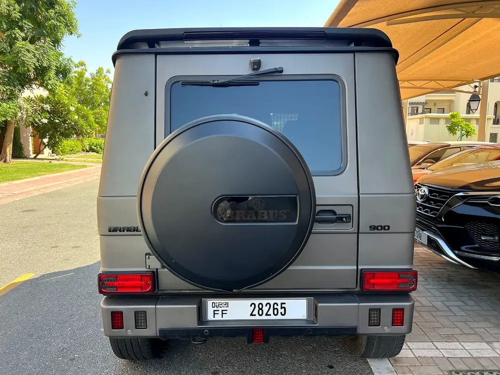 Mercedes-Benz G 500 with full Brabus bodykit - Image 6