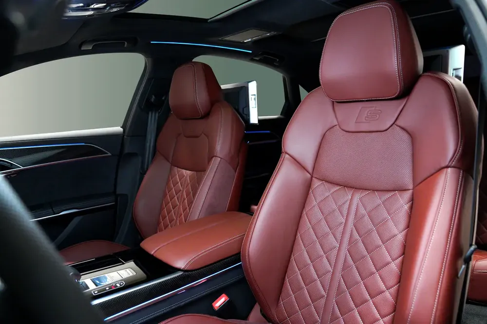 Audi A8L 55 TFSI Quattro - 2023 - Image 6