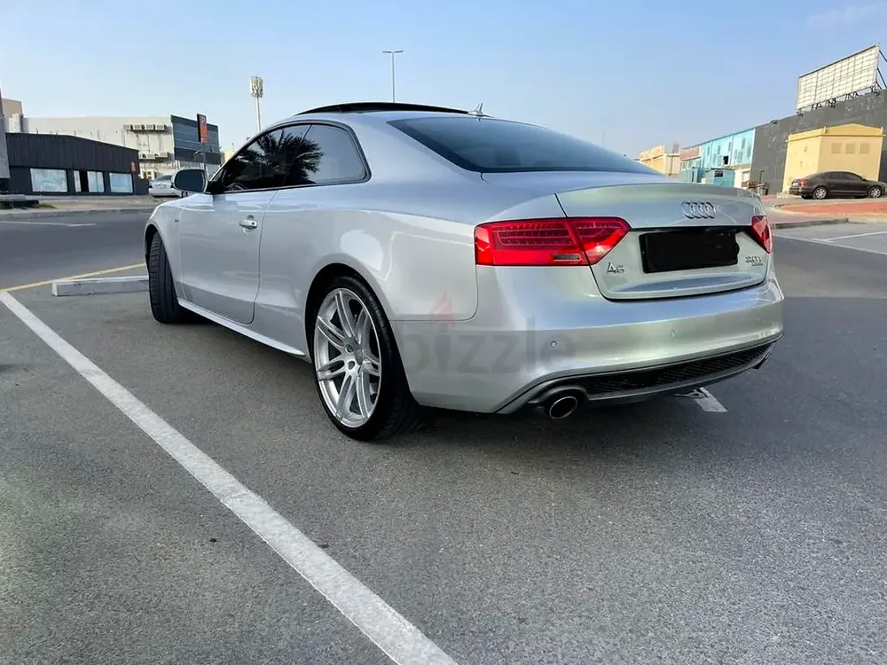 Audi A5 2015 V6 slineTFSI quattro Design | GCC Specs | Well Maintained - Image 4