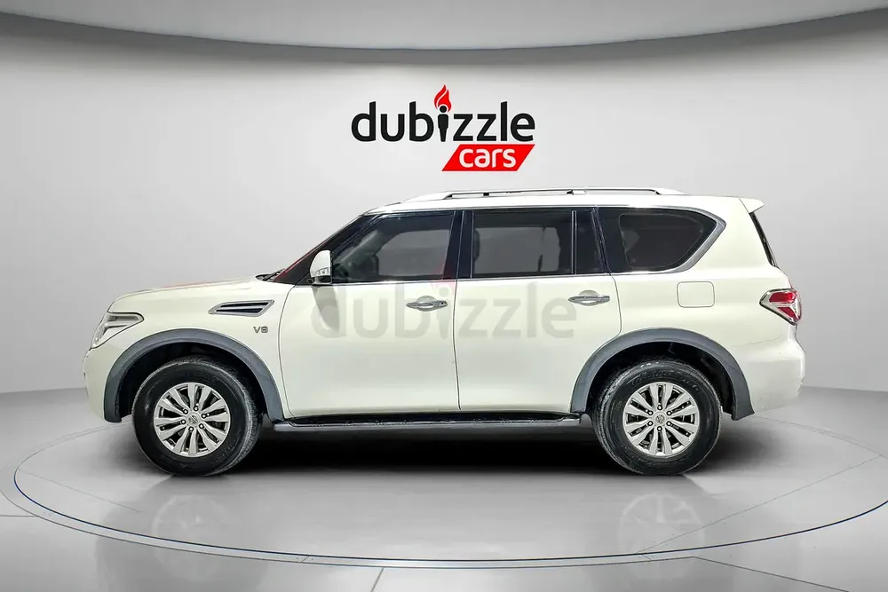 AED 1292/month | 2019 Nissan Patrol LE | GCC Specs | Ref#447181 - Image 4