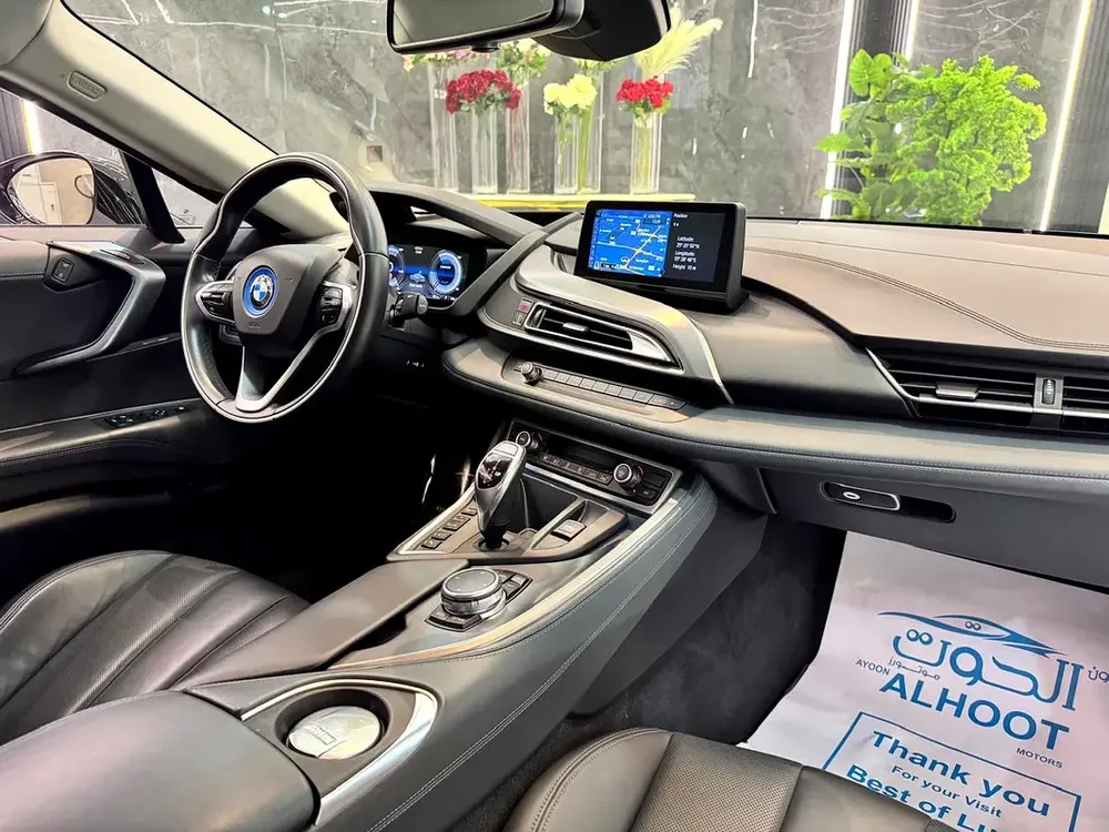 ELITE BMW I8 || GCC II FULLY LOADED || ACCIDENT FREE || VERY LOW MILEAGE || F.S.H BMW - Image 19