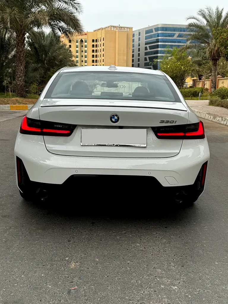 BMW 330I M Sport package , 5 Years Service and Warranty package - Image 5