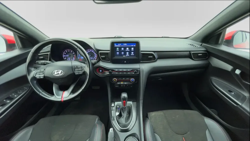 AED 665/month | 0 Downpayment | Free 3 Months Warranty | 30 Day Return | HYUNDAI VELOSTER 2019 - Image 7