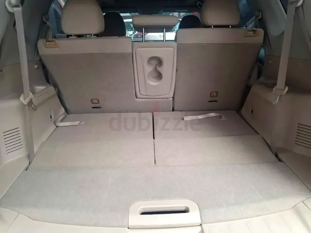 Nissan XTrail SV GCC 4WD Premium Condition with Low KM. - Image 10