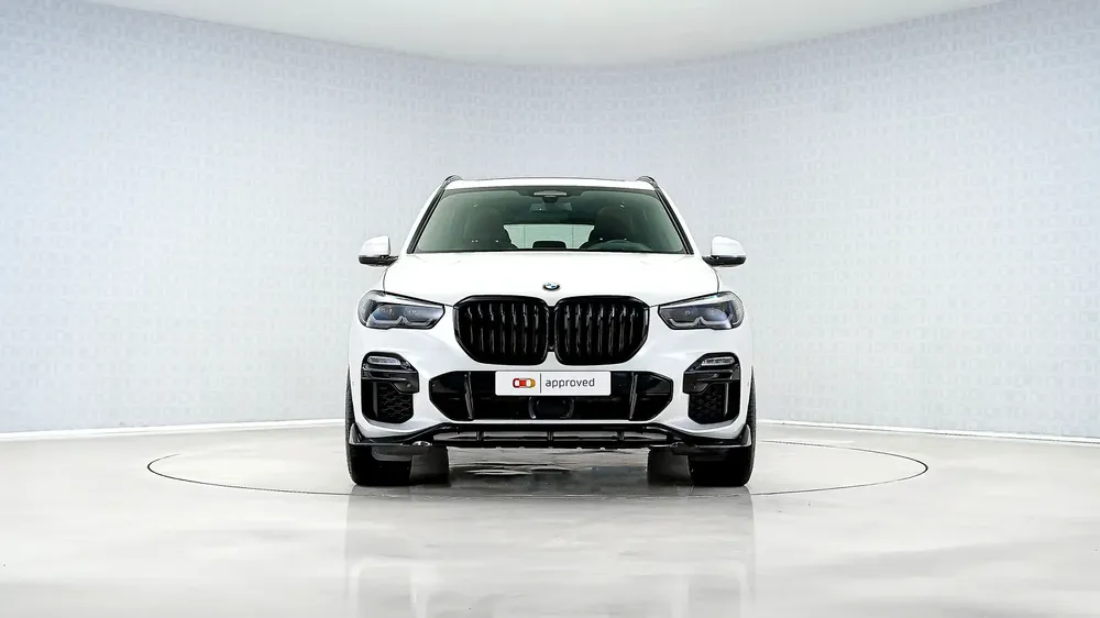 Special Offer | AED 2,947 PM | High Option, Styling Package | X5 xDrive40i M Sport - Image 9