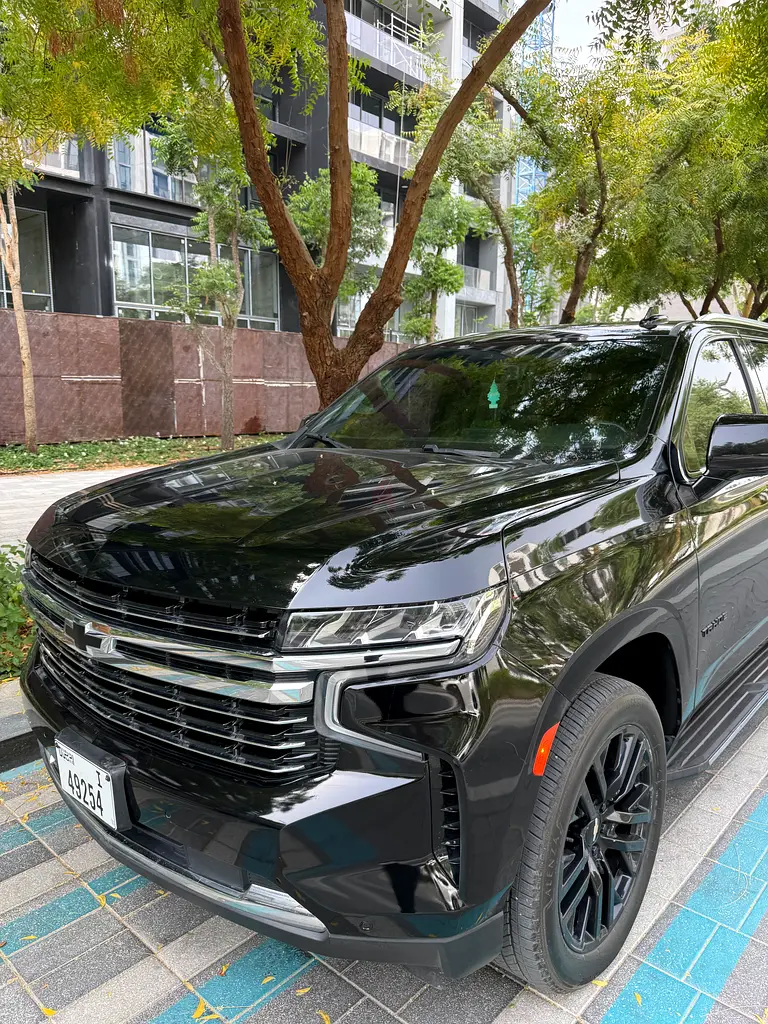 Chavy tahoe 2021  super clean - Image 11