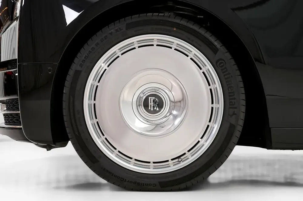 ROLLS ROYCE PHANTOM, 2026, GCC, WARRANTY AND SERVICE CONTRACT, ZERO KM - Image 9