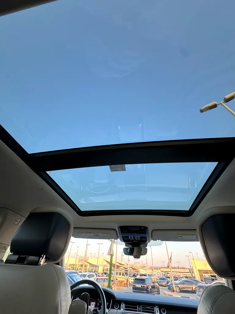 Land Rover Range Rover Vogue HSE 2018 - American Specs - Image 6