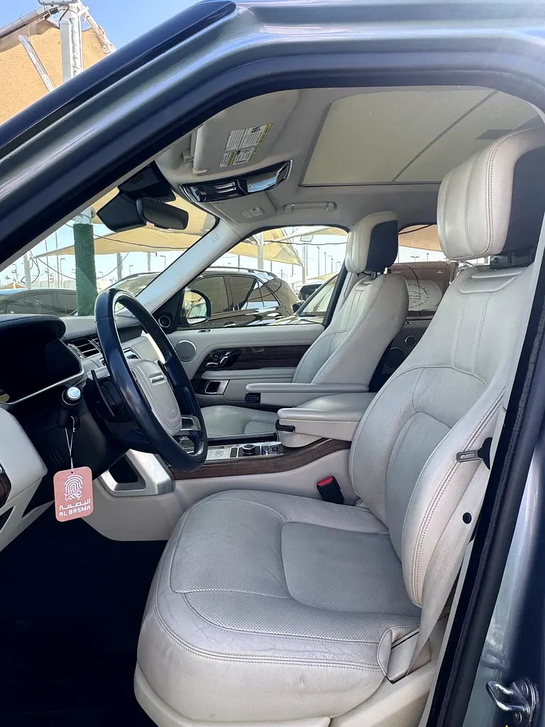 Land Rover Range Rover Vogue HSE 2018 - American Specs - Image 8