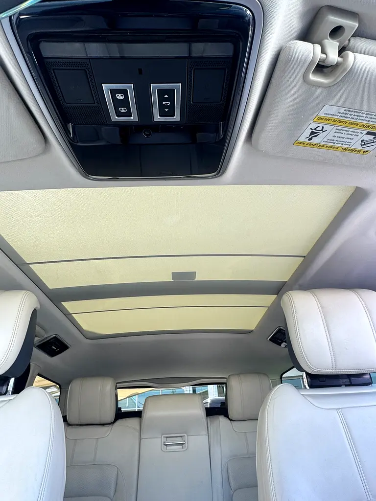 Land Rover Range Rover Vogue HSE 2018 - American Specs - Image 9