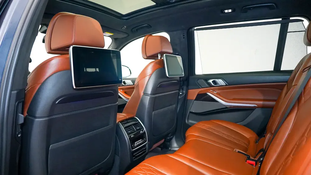 X7 M50i | AED 4,423 PM | Up to 3 Years Warranty Unlimited | GCC - Image 5