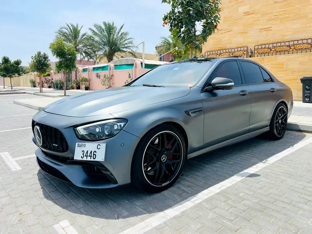 2018 Mercedes-Benz E 63 AMG S - GCC Specs? - Image 6