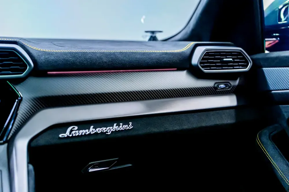 Lamborghini Urus Performante - GCC Spec - Lease to Own and Warranty Available - Image 15