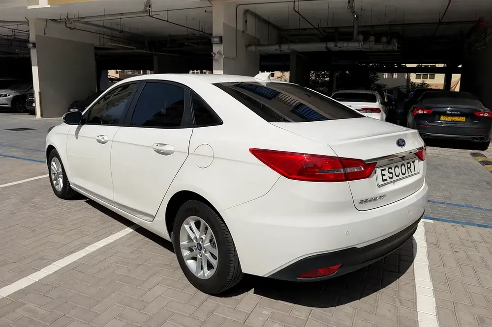 Ford Escort 2020 | GCC | No Accidents | 4 New Continental Tyres | Ready to Drive - Image 5