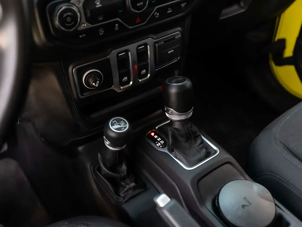 0% DOWN PAYMENT | THE MAY ADVANTAGE | WRANGLER SPORT 2-DR | BUILT FOR THE DESERT | WARRANTY - Image 10