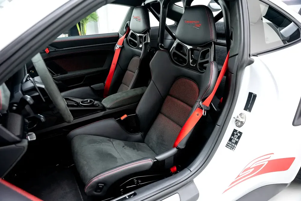 2024 PORSCHE 911 GT3 RS WEISSACH┃GCC┃5 YRS WARRANTY┃CARBON CERAMIC BRAKES┃SUSPENSION LIFTER┃ HIGH SP - Image 11