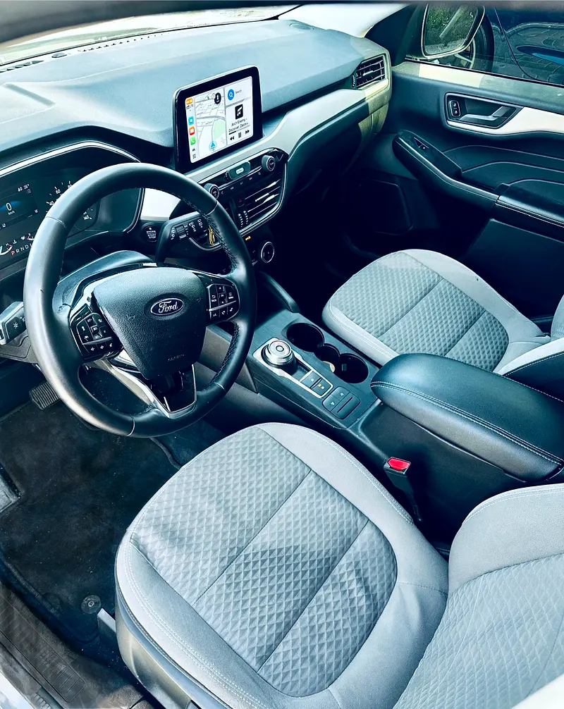 Ford Escape AWD 2022 - Image 8